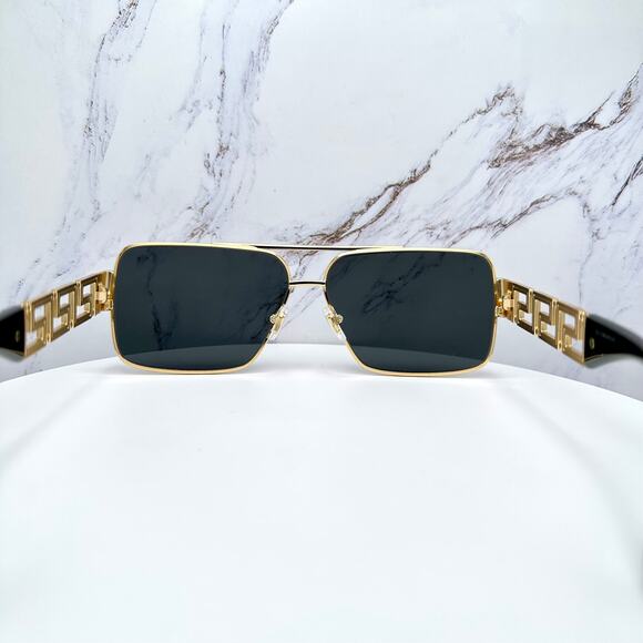 New VERSACE Sunglasses Gold Metal Greca Logo Rectangle Black Gray